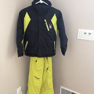 Spyder size 8 and 10 kids ski set